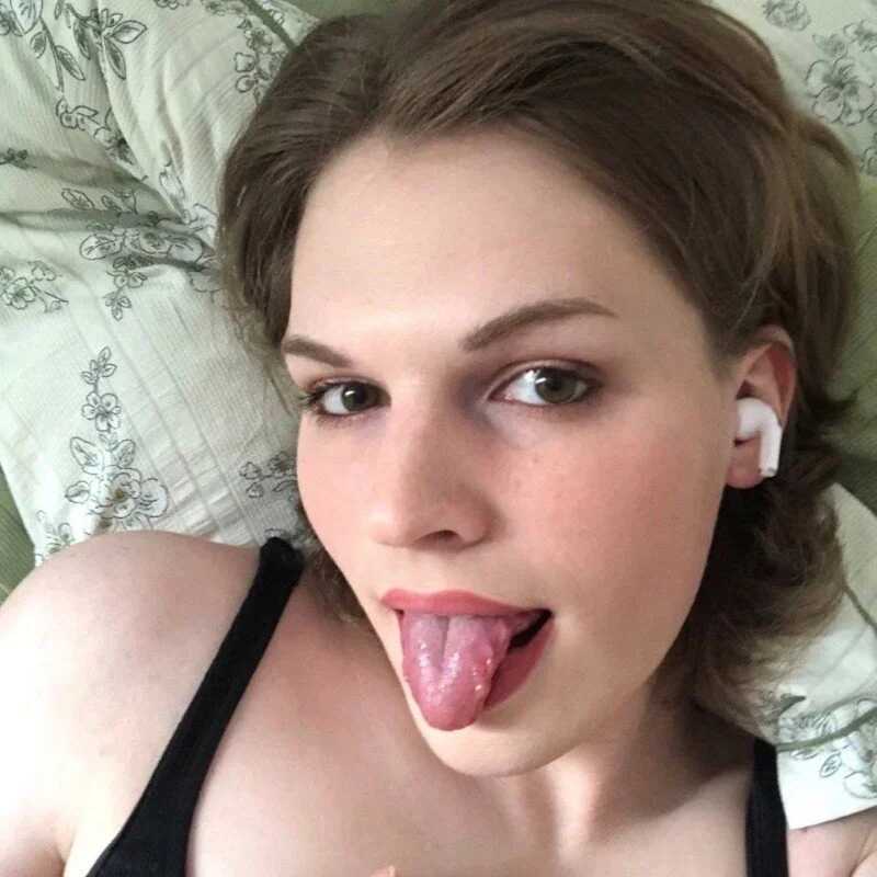 SallySweet_ — FansOnlyX creator profile