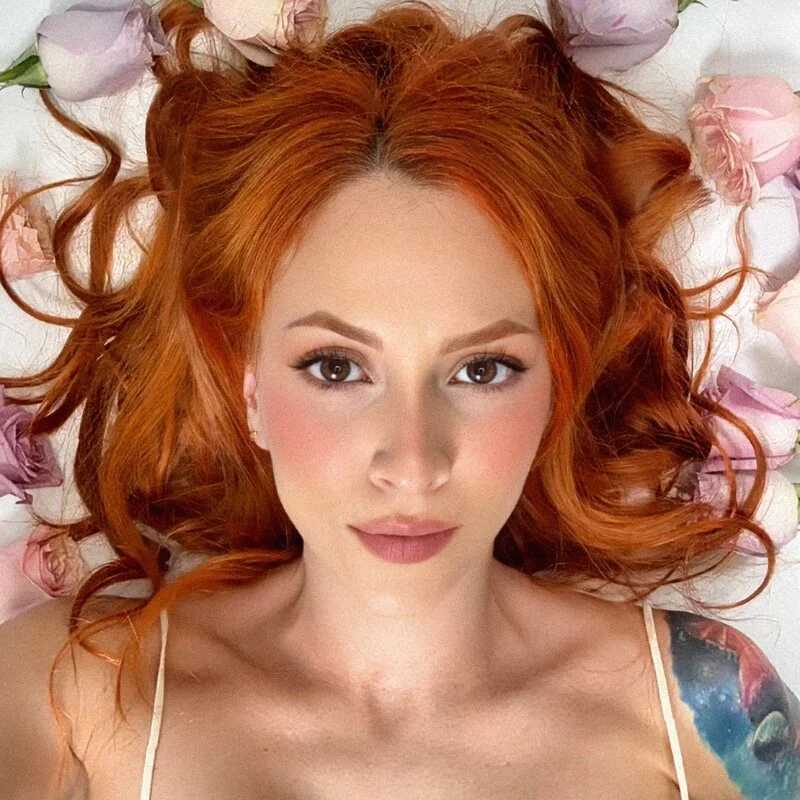 aliciakozlov — FansOnlyX creator profile