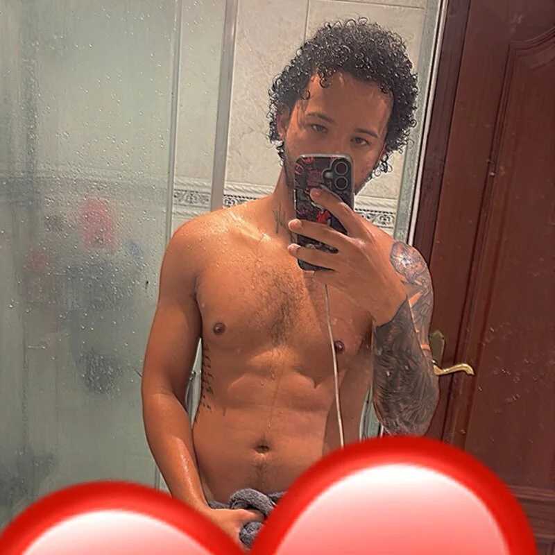 yeiyei_oficial — FansOnlyX creator profile