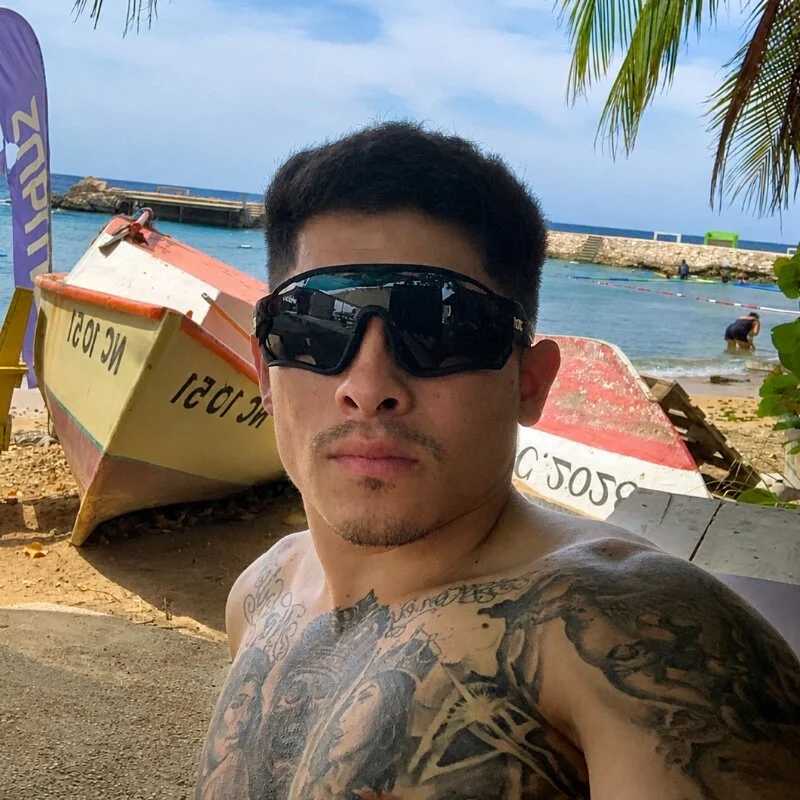 Jhonson_tatto — FansOnlyX creator profile