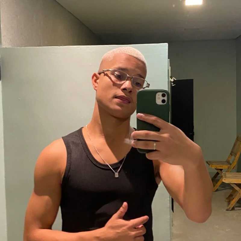lucasnovinho0111 — FansOnlyX creator profile