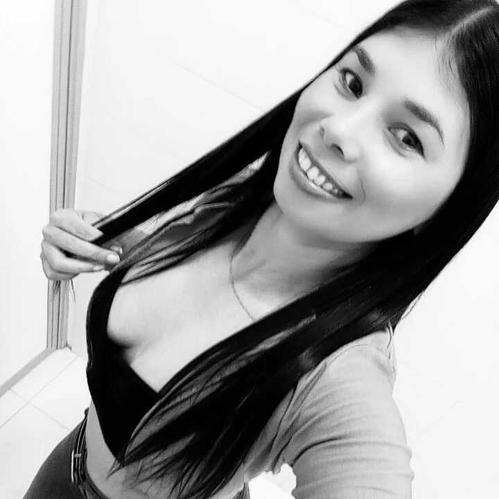 Sexy-Violet-20 — FansOnlyX creator profile