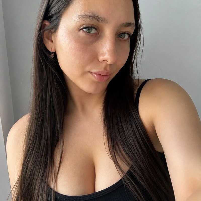 JennyMiracle — FansOnlyX creator profile