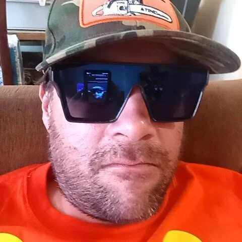 Johnny_like_you — FansOnlyX creator profile