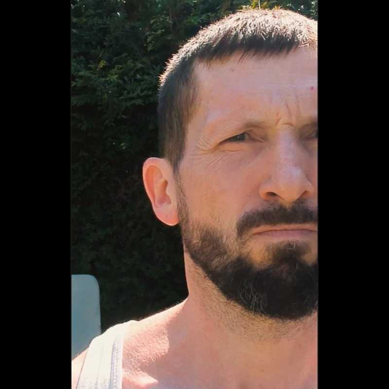 MuscleOtter — FansOnlyX creator profile