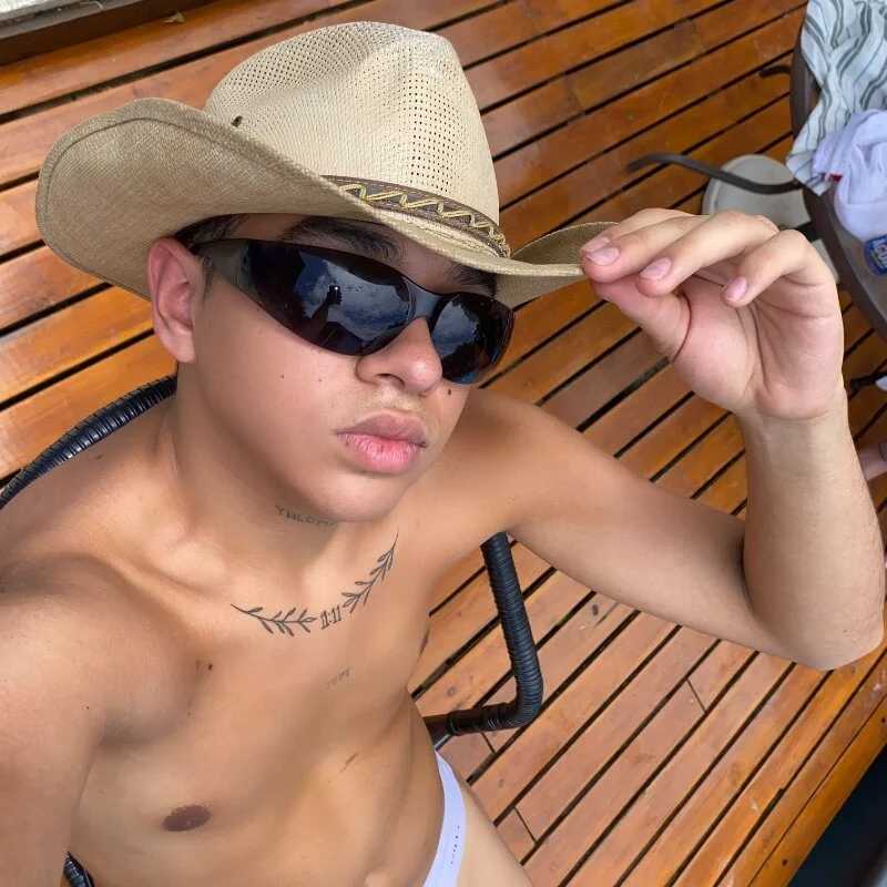 Moises_yoskingg — FansOnlyX creator profile