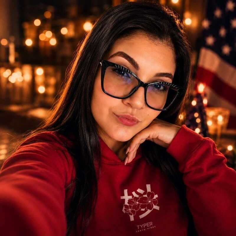 Camilaa_bueno — FansOnlyX creator profile