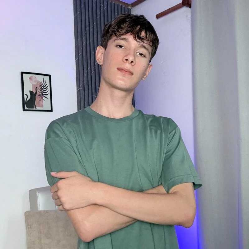 Kylorx_xxx — FansOnlyX creator profile