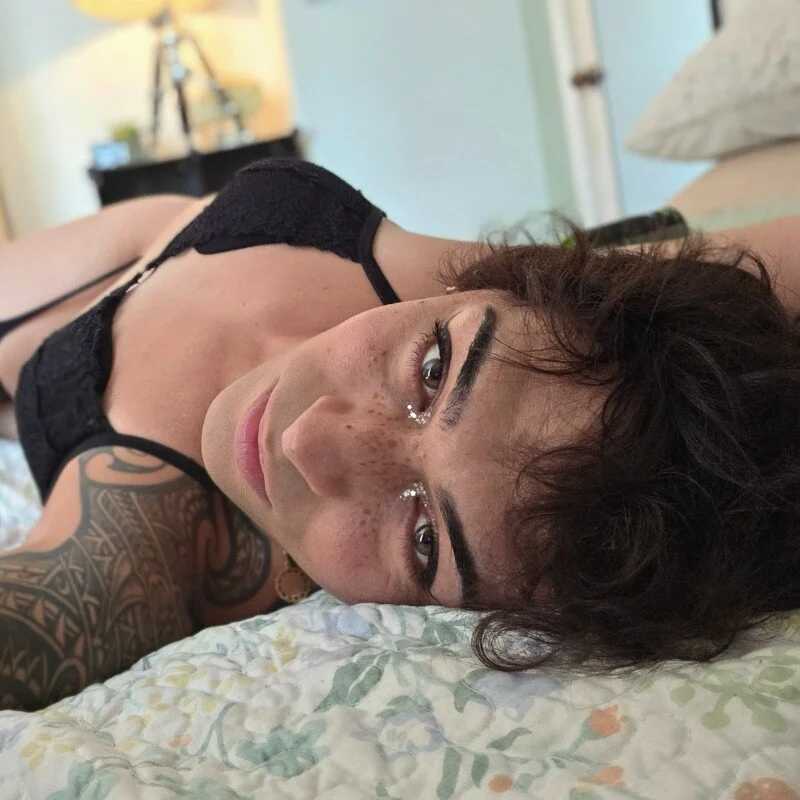 BrylinBloom — FansOnlyX creator profile