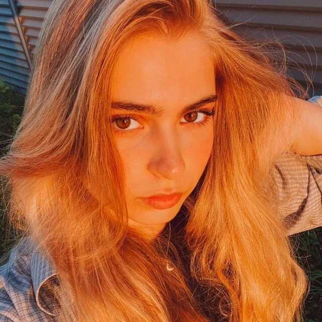 JessicaShelvy — FansOnlyX creator profile