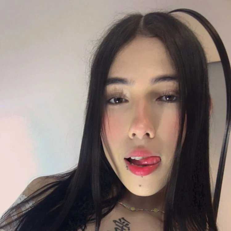 sexy_mich_18 — FansOnlyX creator profile