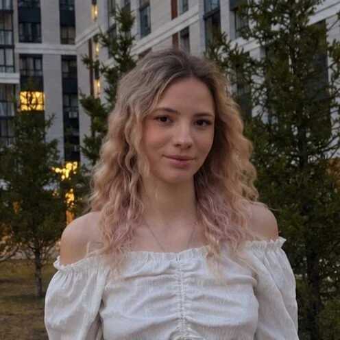 Vivienn_Rose — FansOnlyX creator profile