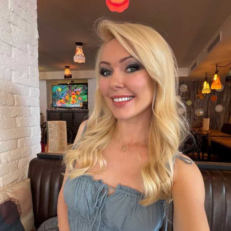 AnnaDelos — FansOnlyX creator profile