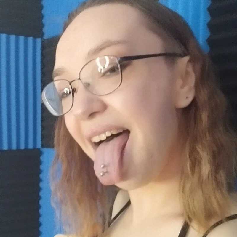 Isabella_Geney — FansOnlyX creator profile