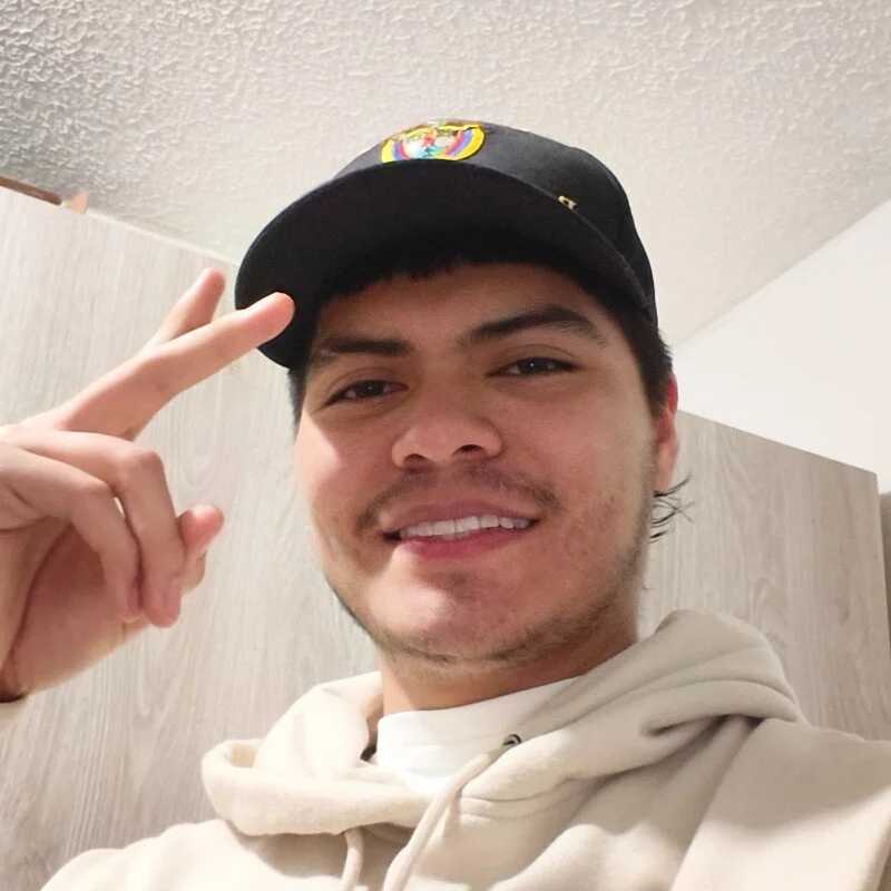 JoseLeal040 — FansOnlyX creator profile