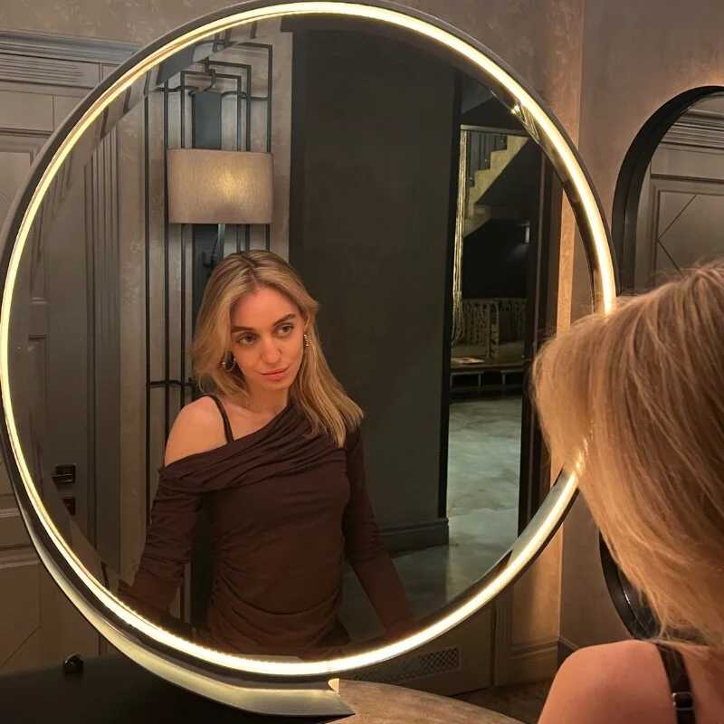 SophieBelll — FansOnlyX creator profile