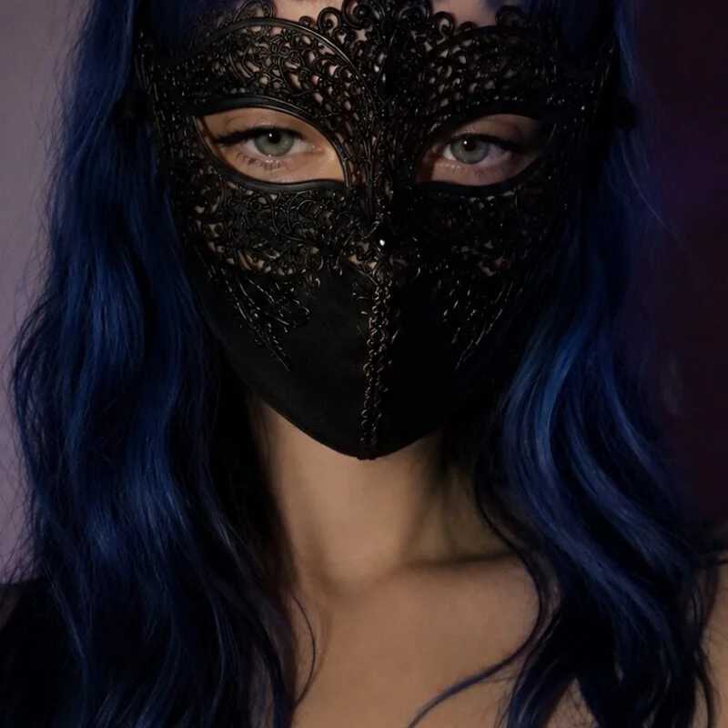 Blue_secret — FansOnlyX creator profile
