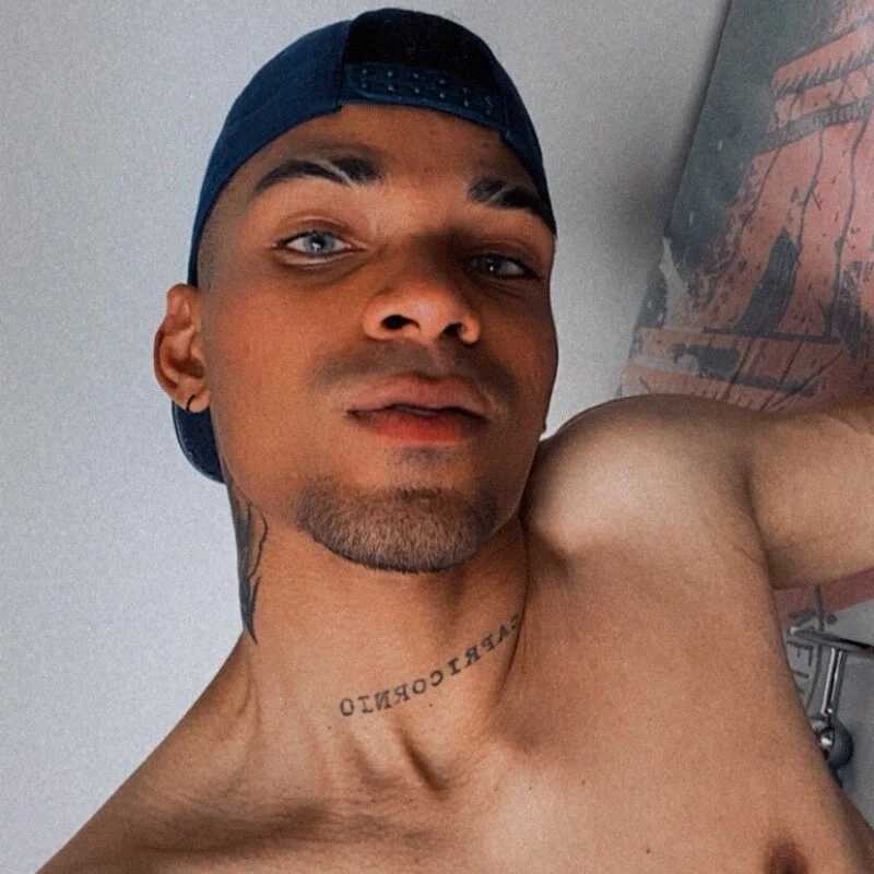 Sexyboy_0199 — FansOnlyX creator profile
