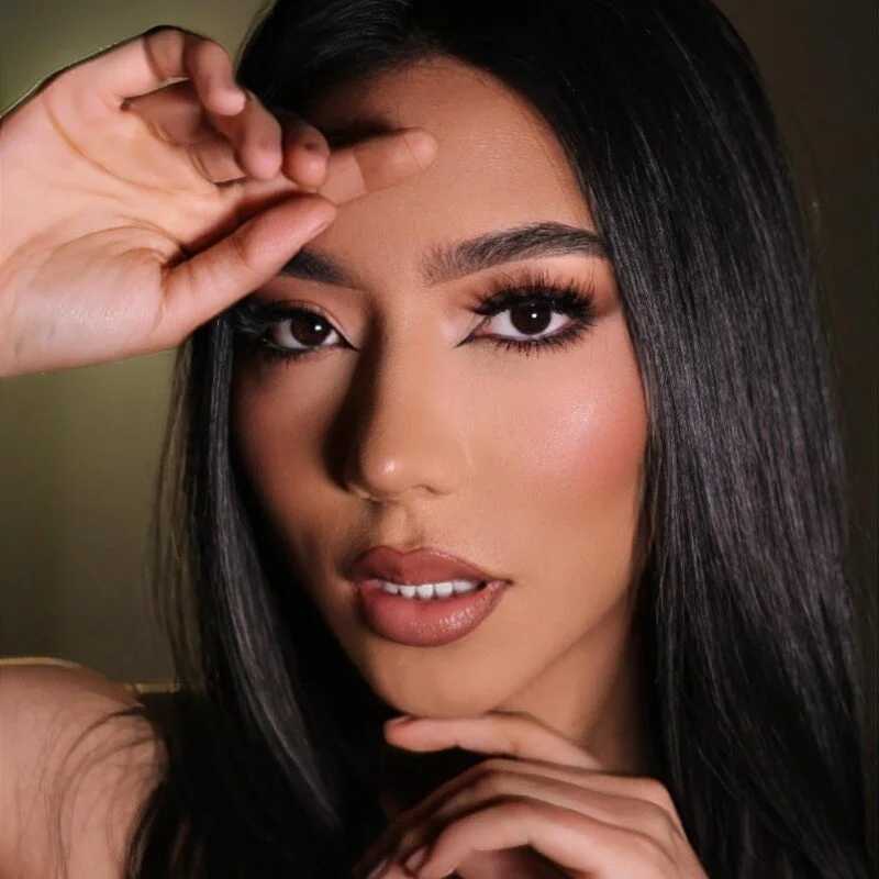 IsabellaLux_ — FansOnlyX creator profile
