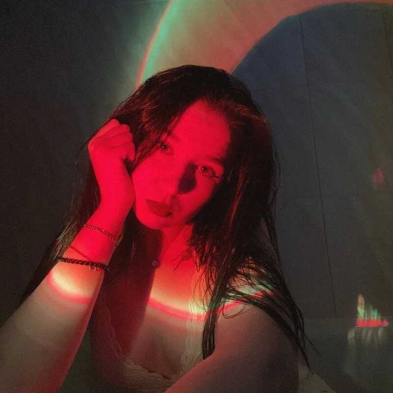 velvet_secrett — FansOnlyX creator profile