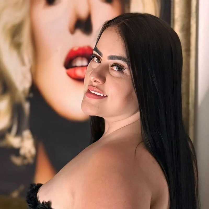cristal_ruose — FansOnlyX creator profile