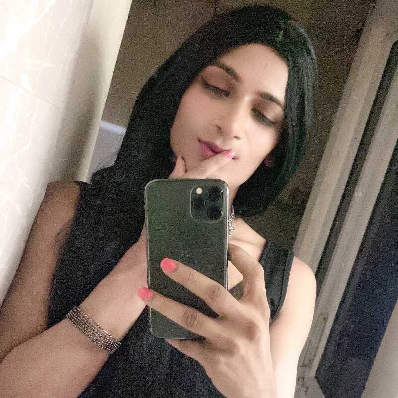LuvLayla — FansOnlyX creator profile