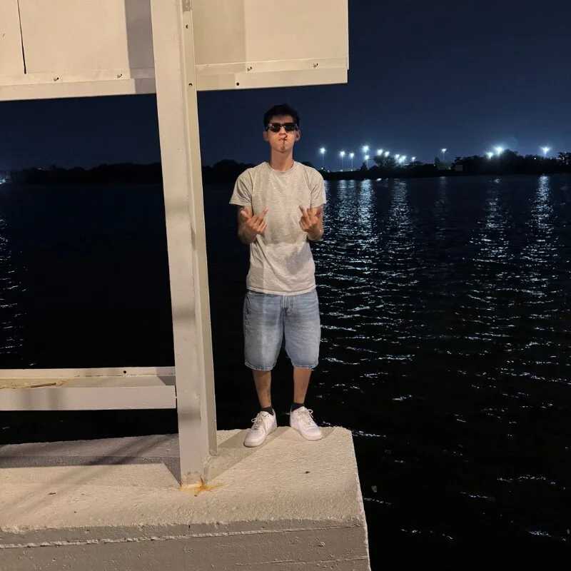 jonyflak — FansOnlyX creator profile