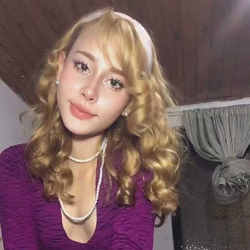 Lizzy_Monroe — FansOnlyX creator profile