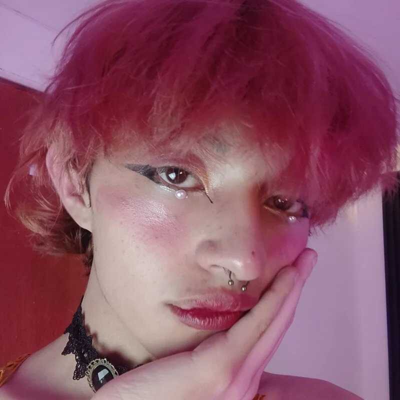venus_999 — FansOnlyX creator profile