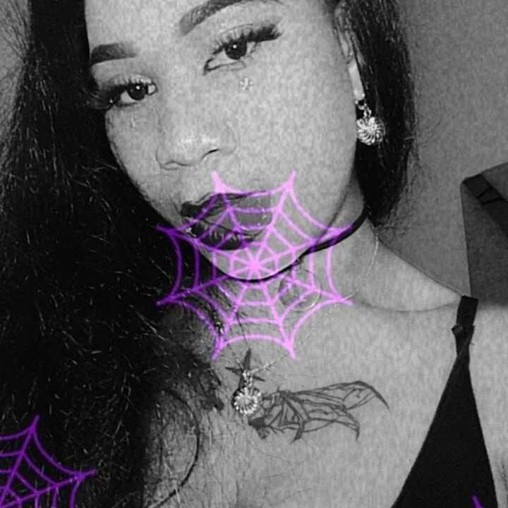 Sherry-blosso — FansOnlyX creator profile