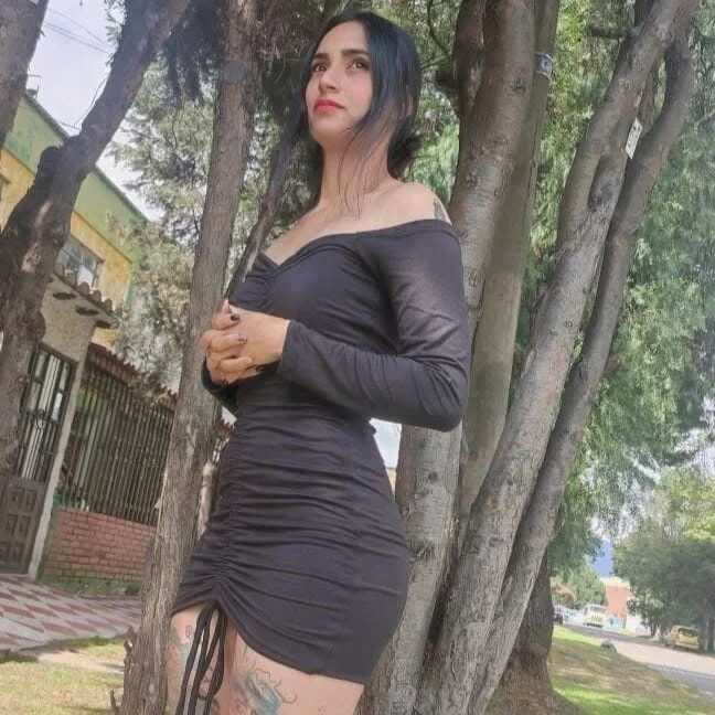 bellazomb — FansOnlyX creator profile