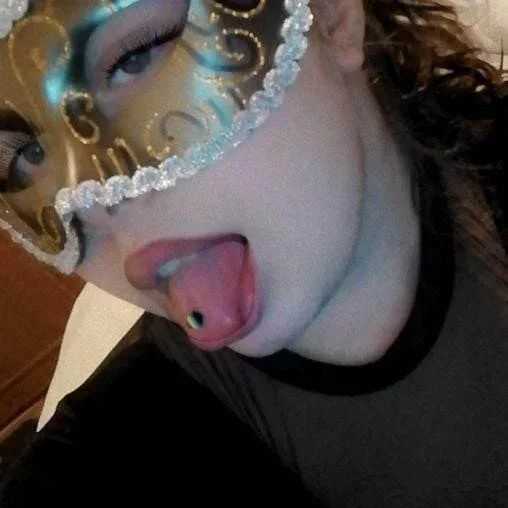 Margaux231 — FansOnlyX creator profile