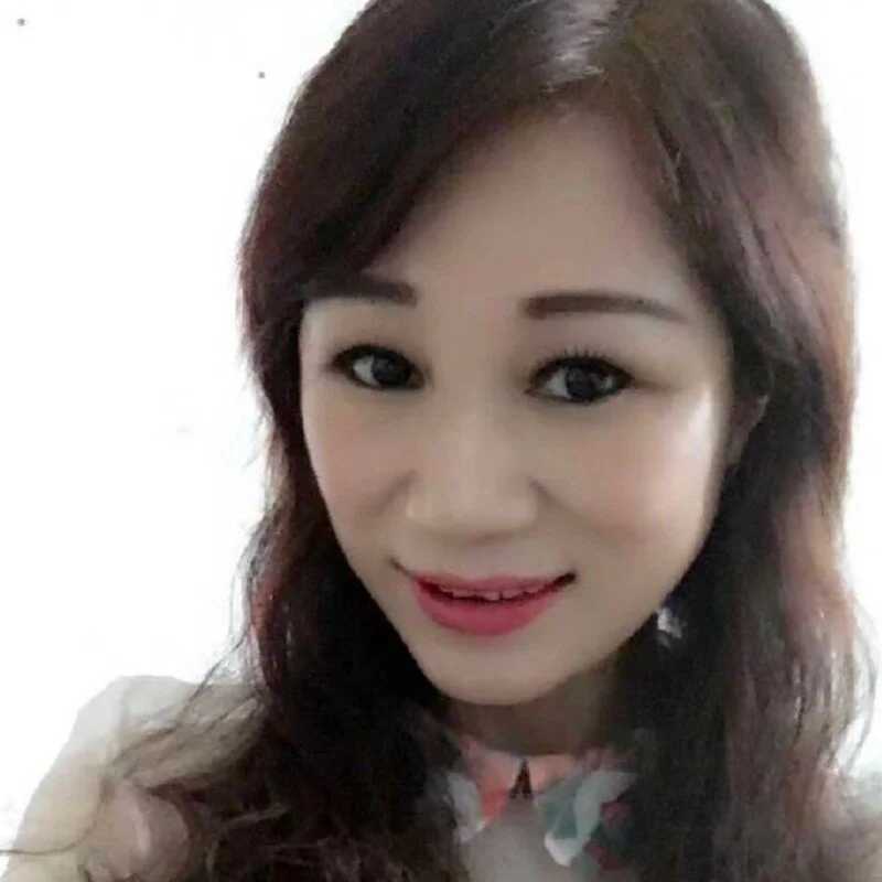 luckliv — FansOnlyX creator profile