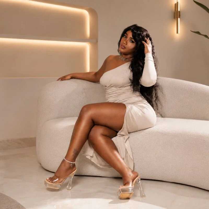 ArianaBlackk — FansOnlyX creator profile