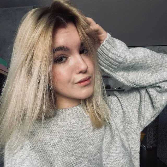 Lola_Lumer — FansOnlyX creator profile