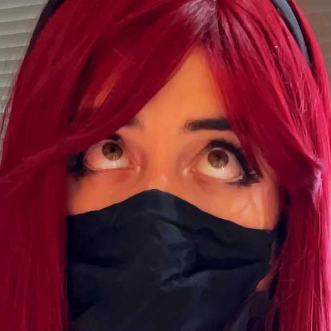 LilyReina — FansOnlyX creator profile