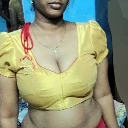Tamilhot_nithiya — FansOnlyX creator profile