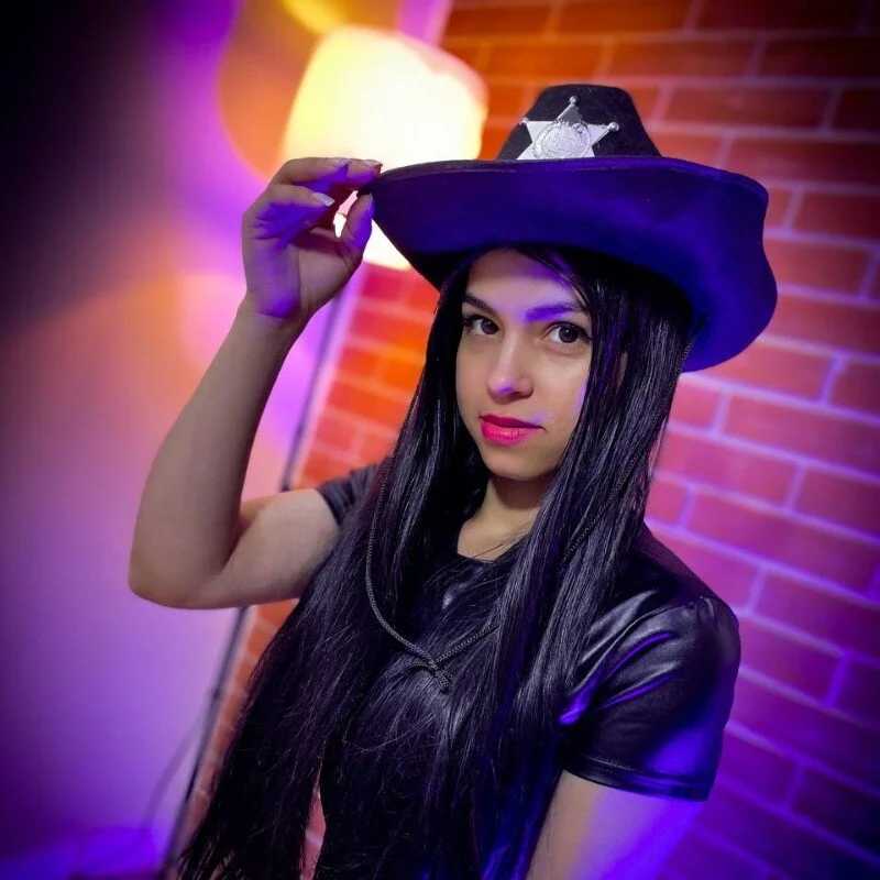 Alysrousmar — FansOnlyX creator profile