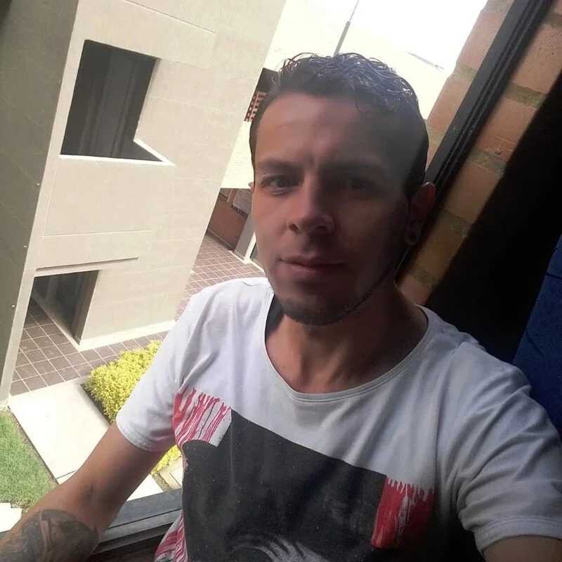 Karlossoltero — FansOnlyX creator profile