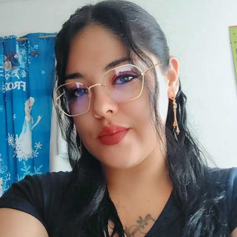 Scarlett-Evams — FansOnlyX creator profile