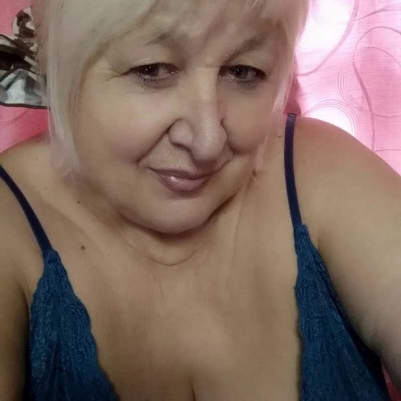Alexia64231 — FansOnlyX creator profile