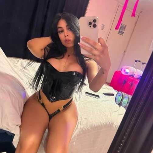 Jenn-Montanaa — FansOnlyX creator profile
