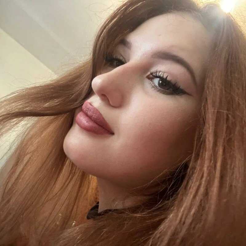 Ella_Evansss — FansOnlyX creator profile