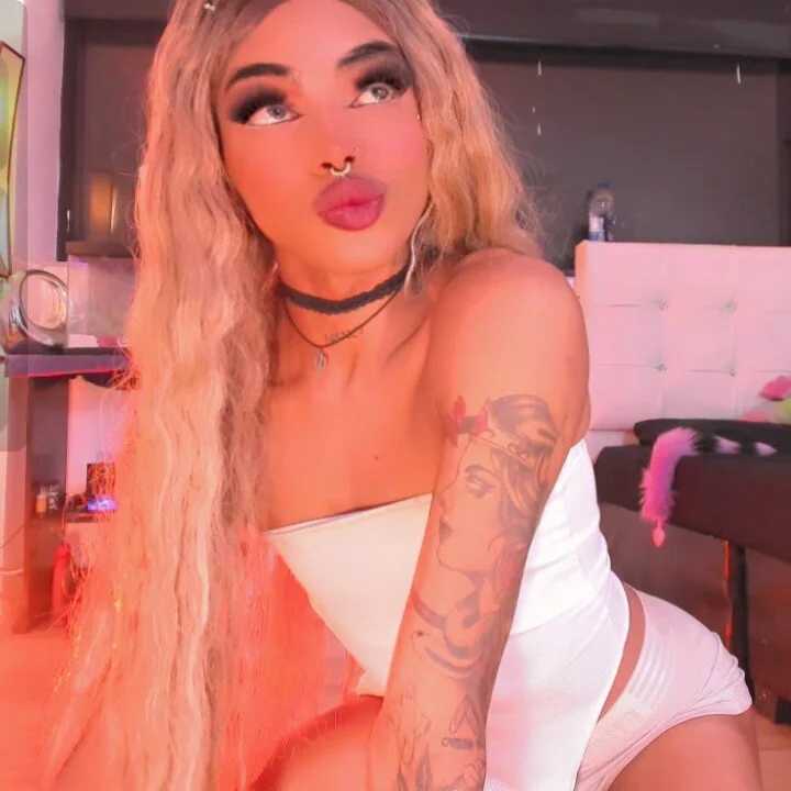 jymena_xxx — FansOnlyX creator profile