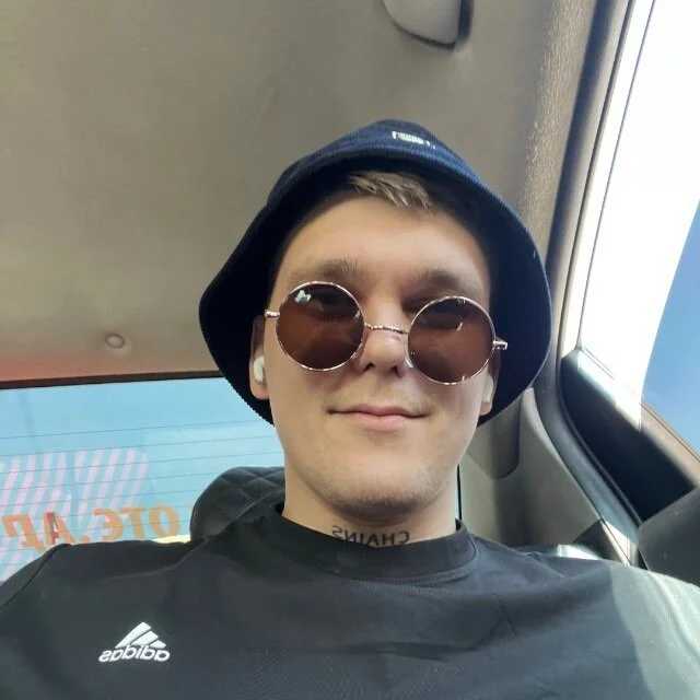 HotVanee — FansOnlyX creator profile