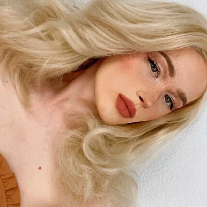 eva_vodkina — FansOnlyX creator profile