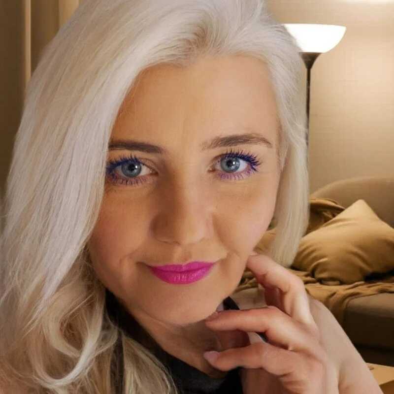 MELISSALive — FansOnlyX creator profile