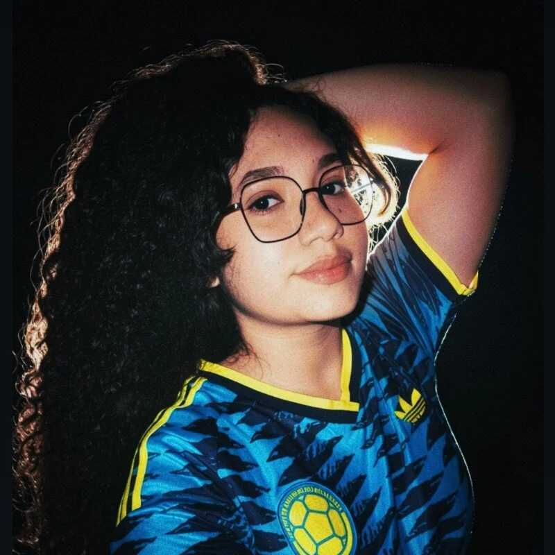 alysson_moon_ — FansOnlyX creator profile
