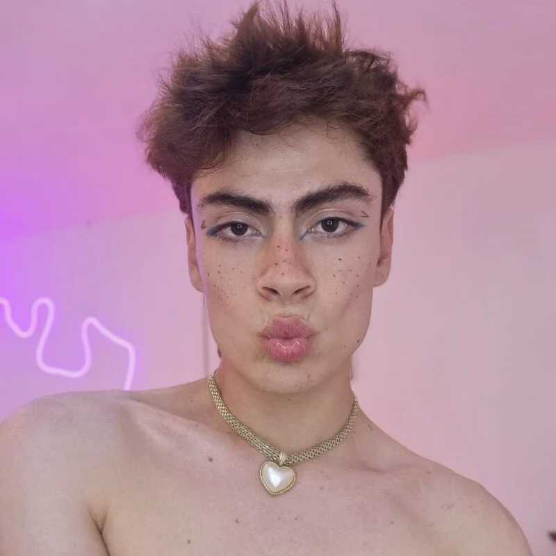 _peachyboy — FansOnlyX creator profile