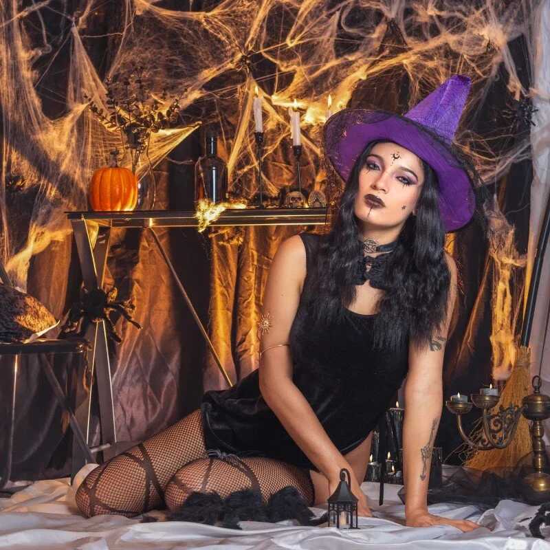 MilaWhitte — FansOnlyX creator profile